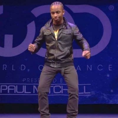 how old is fik shun|Fik Shun (Dancer) Biography, Age, Real Name, Wife,。